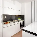 Apartment Good Life *